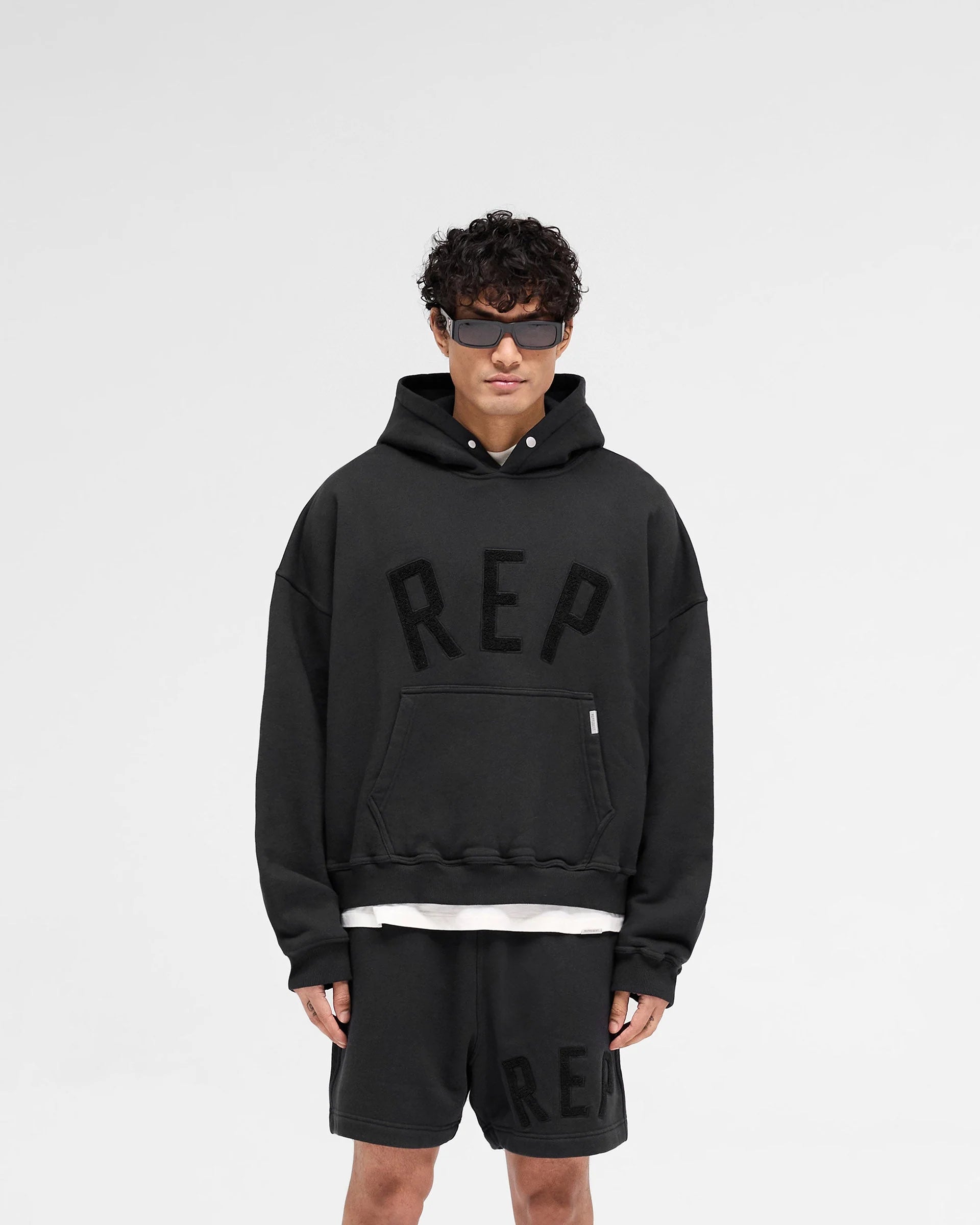 Rep Hoodie | Black